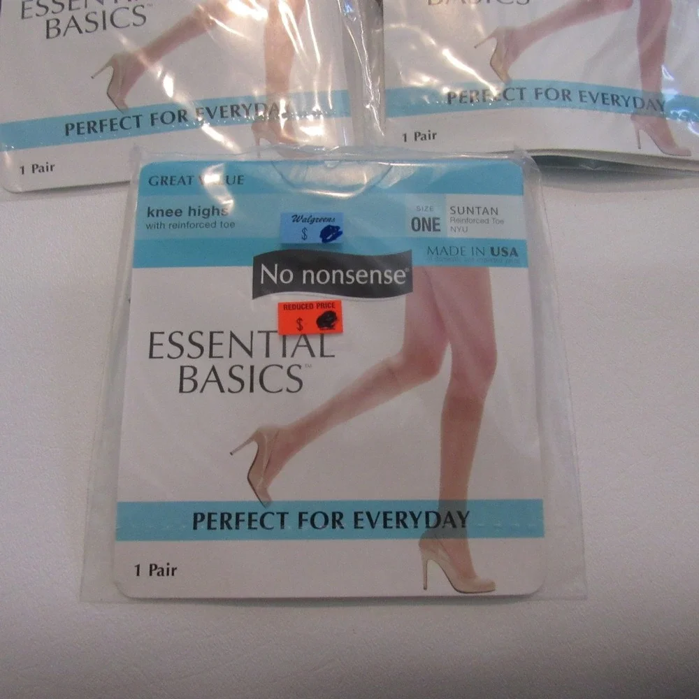 No Nonsense Essential Basics Knee Highs Lot of 5 Pairs Suntan Jet Black One Size